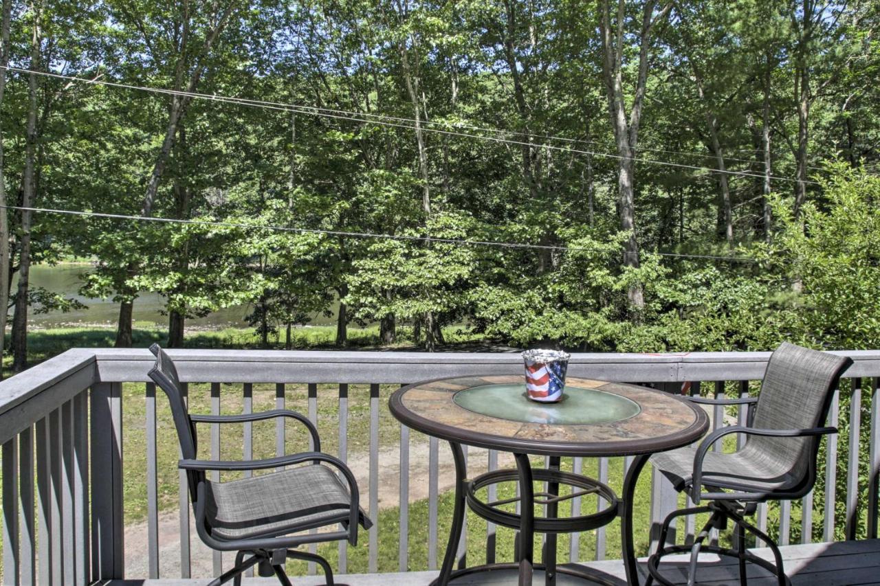 Spacious Home With Deck, Grill And Delaware River View Callicoon Экстерьер фото
